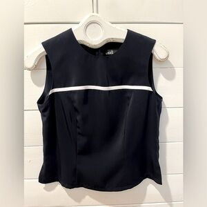 JEREMY D. – Navy Sleeveless Top with Contrast Trim size 38